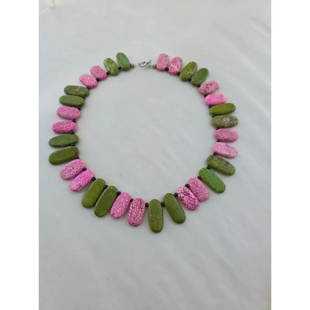 Handmade Gem Stone‎ Beaded Artisan Necklace Howlite Green Pink Green Choker Boho